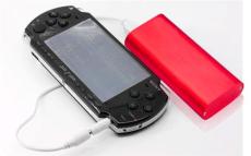長(zhǎng)虹手機(jī)移動(dòng)電源 海信手機(jī)充電寶