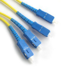 厂家低价出售SC-SC单模单芯光纤跳线可定做